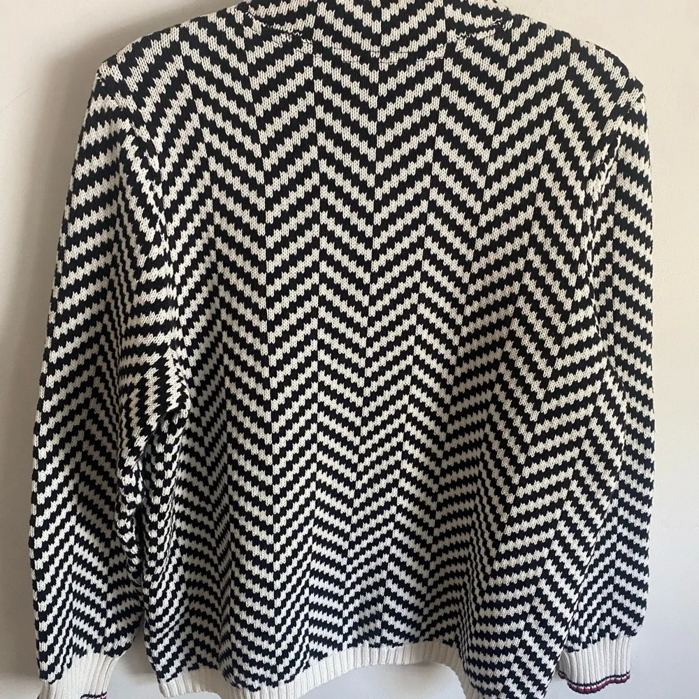 Tommy Hilfiger Women's Black and White Knit Mock Turtleneck Sweater Preppy‎